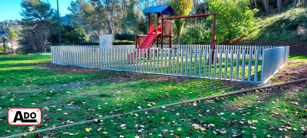 fenced park barcelona