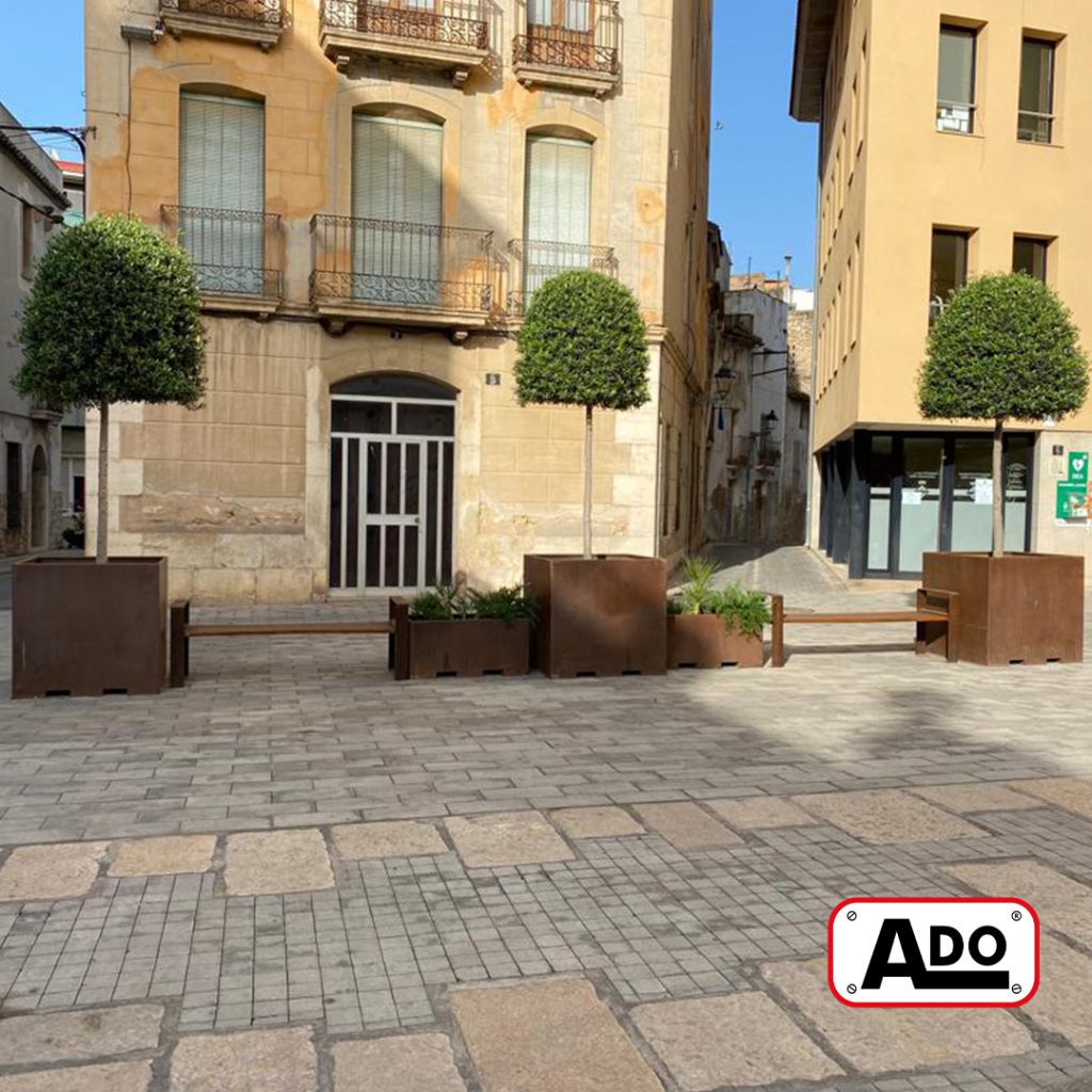 Fuji urban planters in Amposta