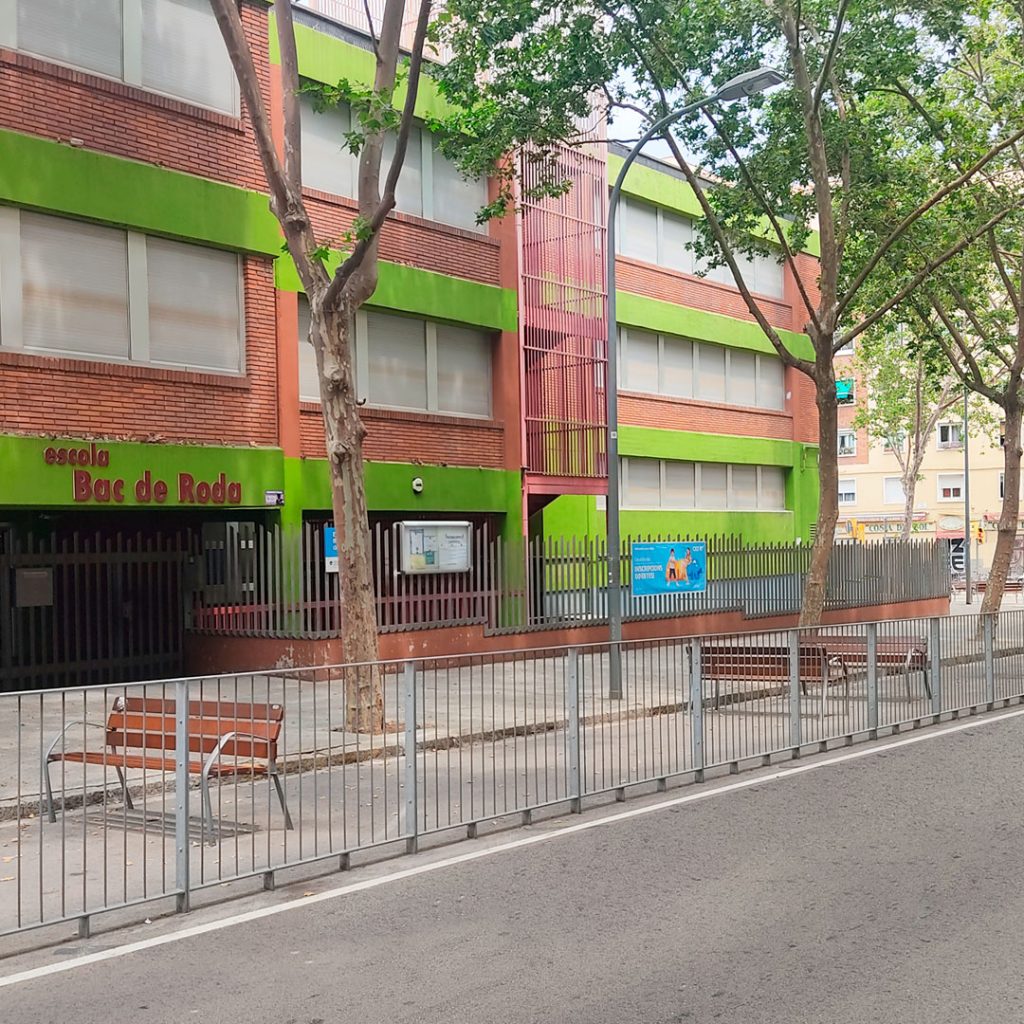 Barcino model railing in bac de roda school