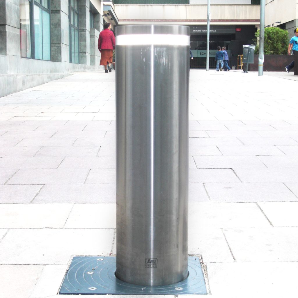 Security bollards Santa Coloma City Hall