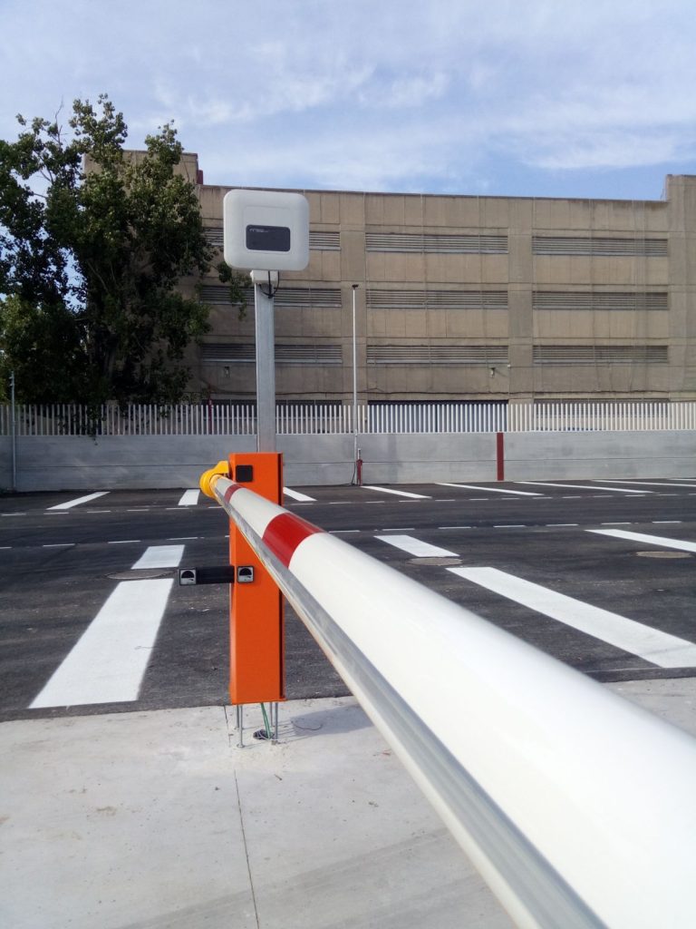 installation automatic barrier