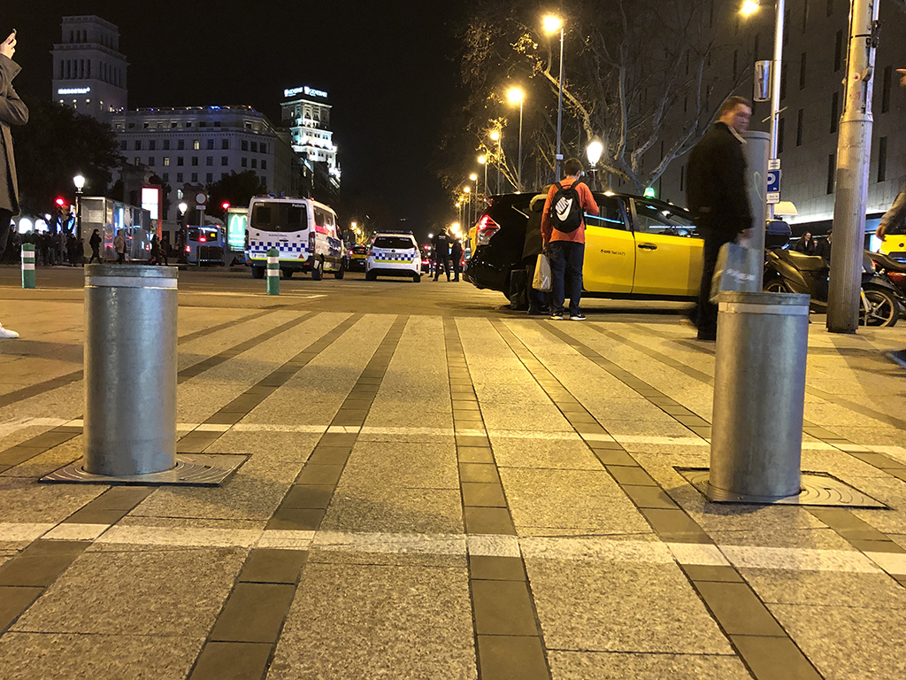 Automatic Melbourne security bollards installed