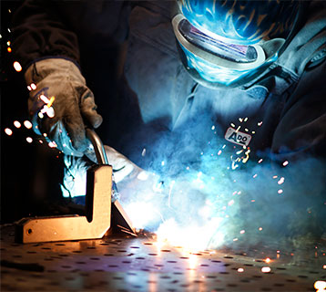 custom manufacters