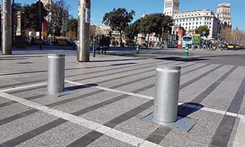 bornes installées au centre-ville de Barcelone