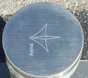 incisione del logo aena