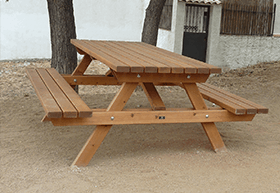 tavoli da picnic in legno