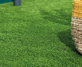 GreenDeLuxe artificial grass