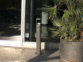 Ashtray bollards in a building's façade