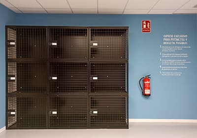 Security locker for folding bikes