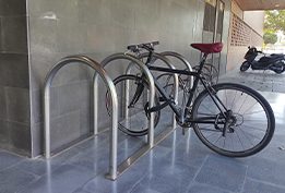 bicycle parking arra set installed