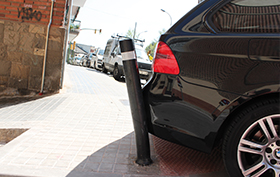 semi-flexible bollard a-eco black