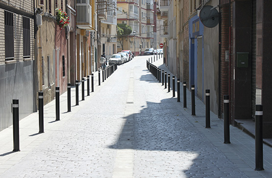 A-flex bollards installation