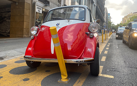 aflex dt 80 bollards with plate in barcelona