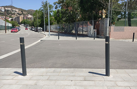 Barceco fixed bollards installed