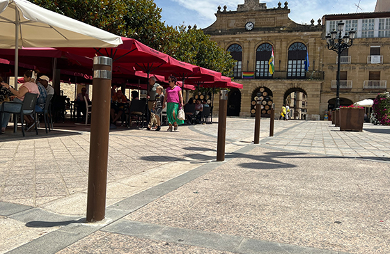 urban imitation corten bollards installed