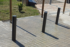 manou bollards installed