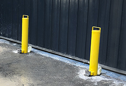 removable security bollard mk 