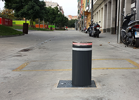 estocolmo safety bollards installed