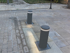 estocolmo safety bollards installed