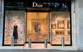 dior shop safety bollards for mounting