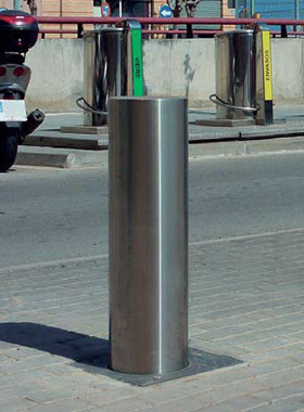 luxemburgo safety bollards installed