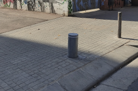 estocolmo semiautomatic bollards installed