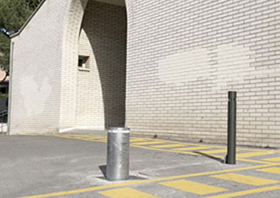 semiautomatic bollard