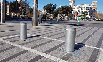 Retractable bollards installed in the center of Barcelona