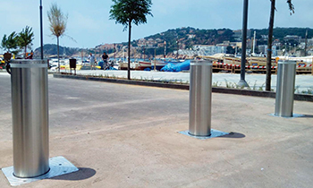 Retractable stainless steel bollards installed