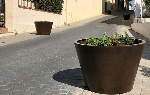 planter tei installed masnou