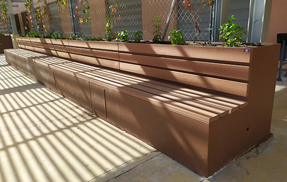 installation planters bench grea to measure