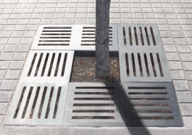 puzzle tree grate installed