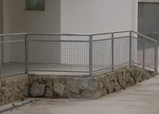 gali urban modular railing installed